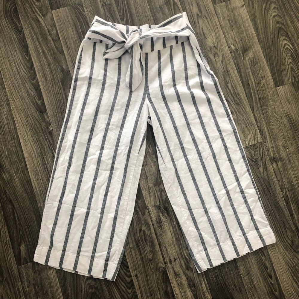 JOE FRESH Linen Capri Pants